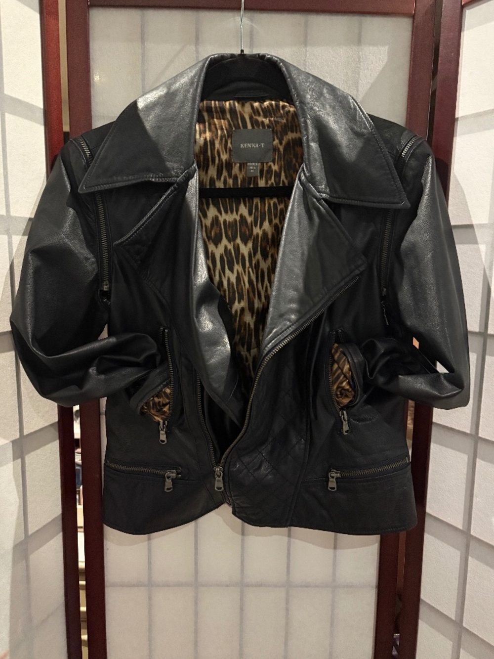 👌Kenna-T Genuine Leather Moto Jacket Leopard Lined/ITS A VEST TOO!!!👌